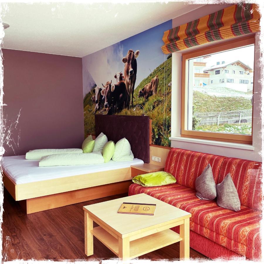 Hotel Garni Alpendiamant Fiss Luaran gambar