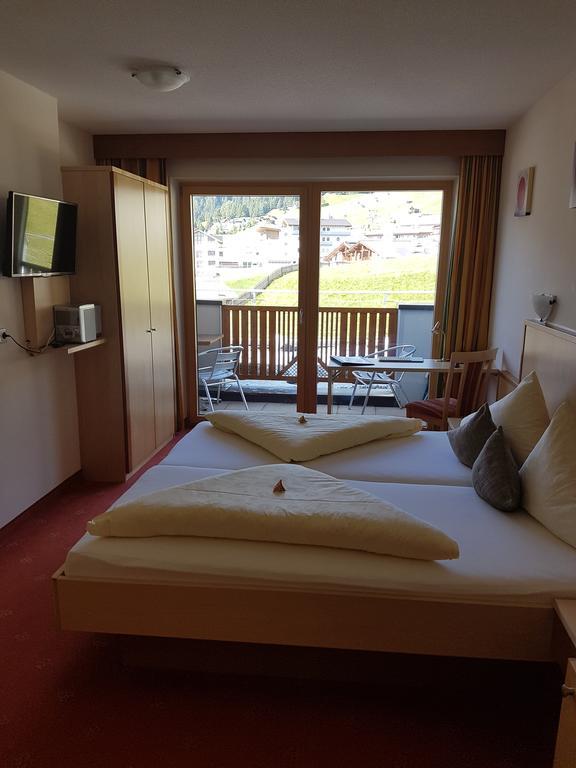 Hotel Garni Alpendiamant Fiss Luaran gambar